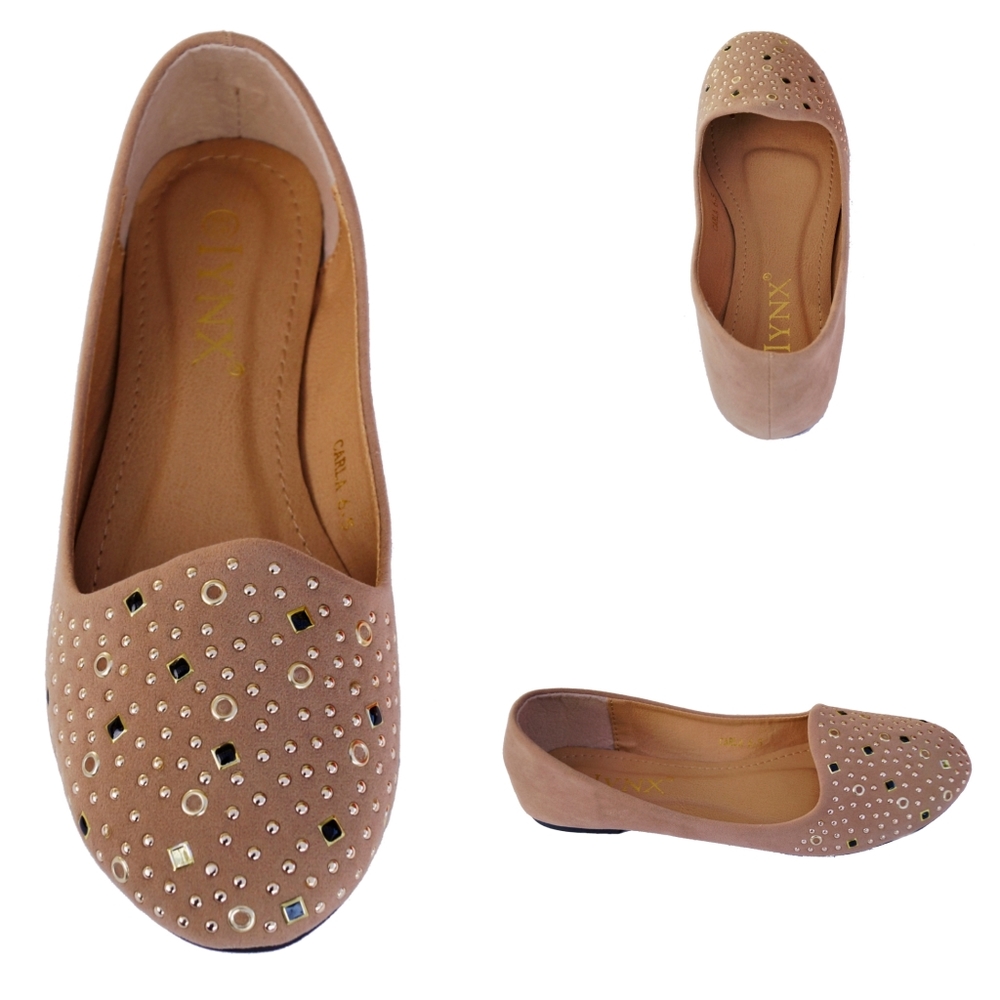 Tan Closed Toes Flat Shoes